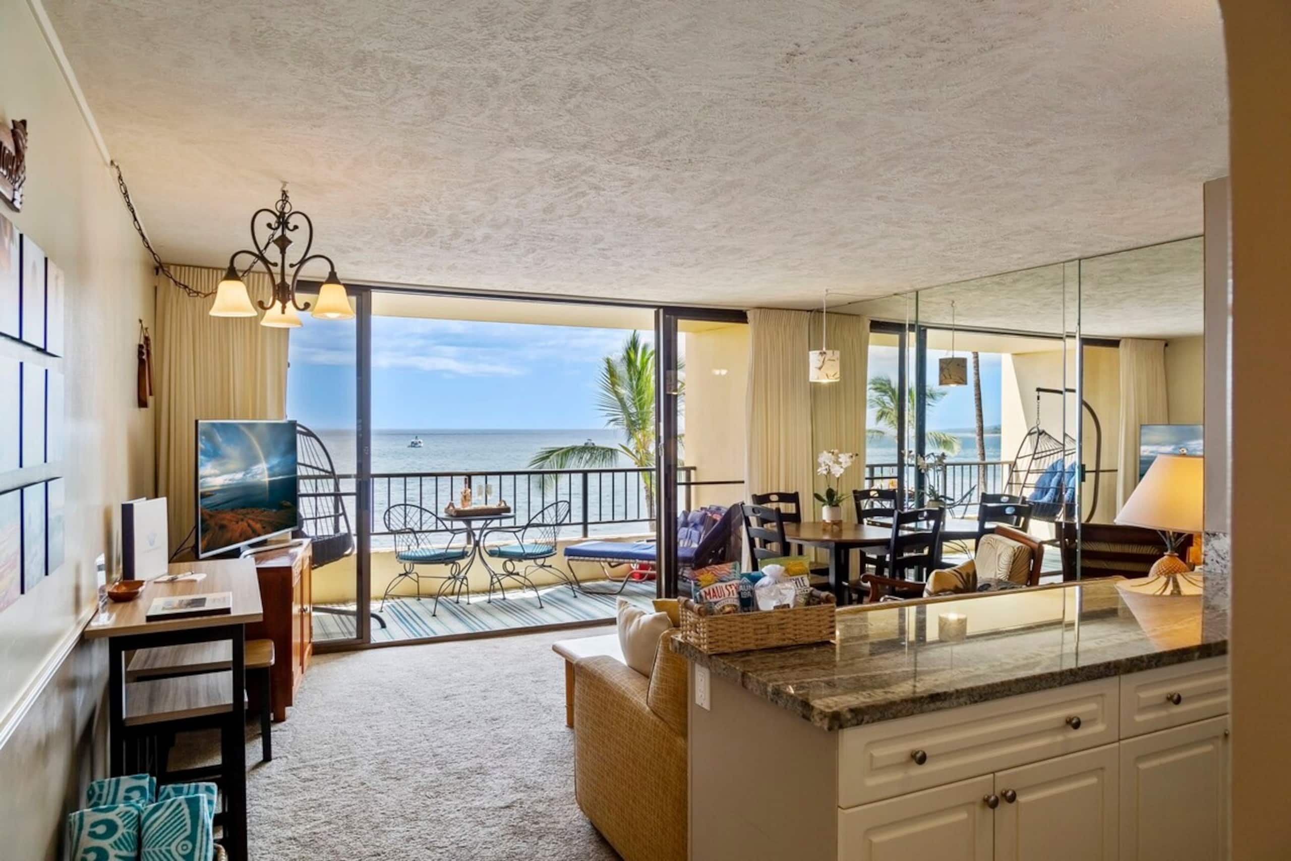 Condo in Kihei · ★4.93 · 1 bedroom · 2 beds · 1 private bath - Image 14