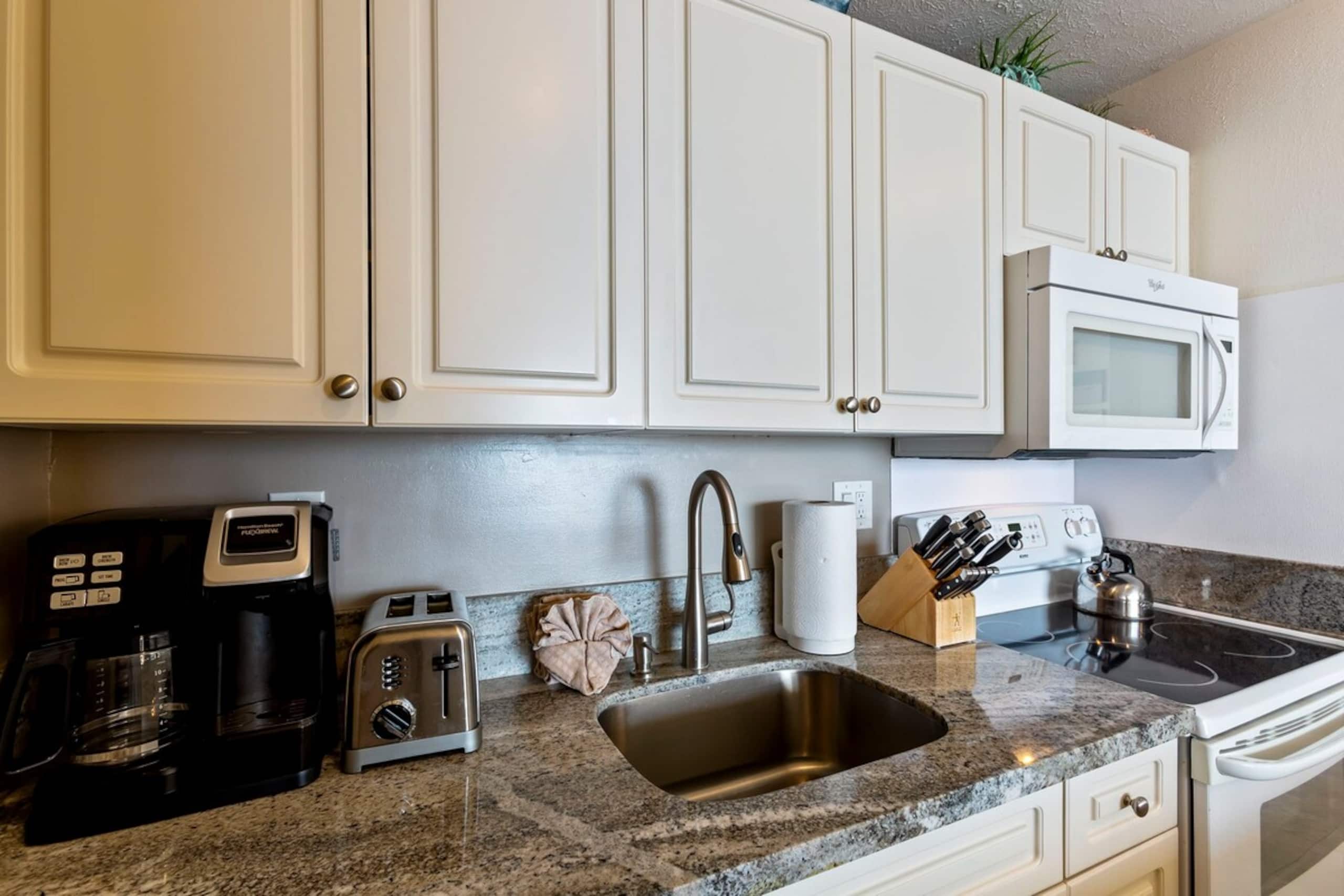 Condo in Kihei · ★4.93 · 1 bedroom · 2 beds · 1 private bath - Image 26