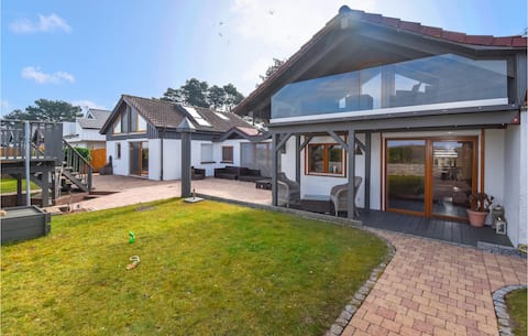 Nice home in Lübeck with kitchen
