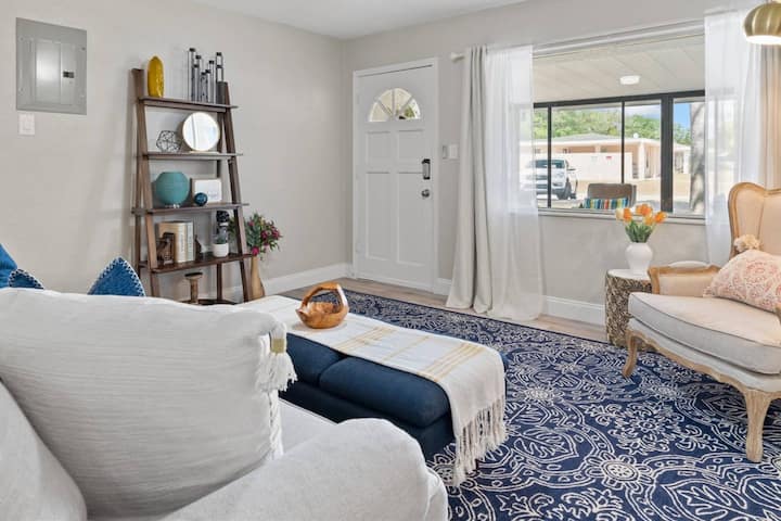 3br Screened Heated Pool | Lounge Area | Games - Adventure Island, Tampa