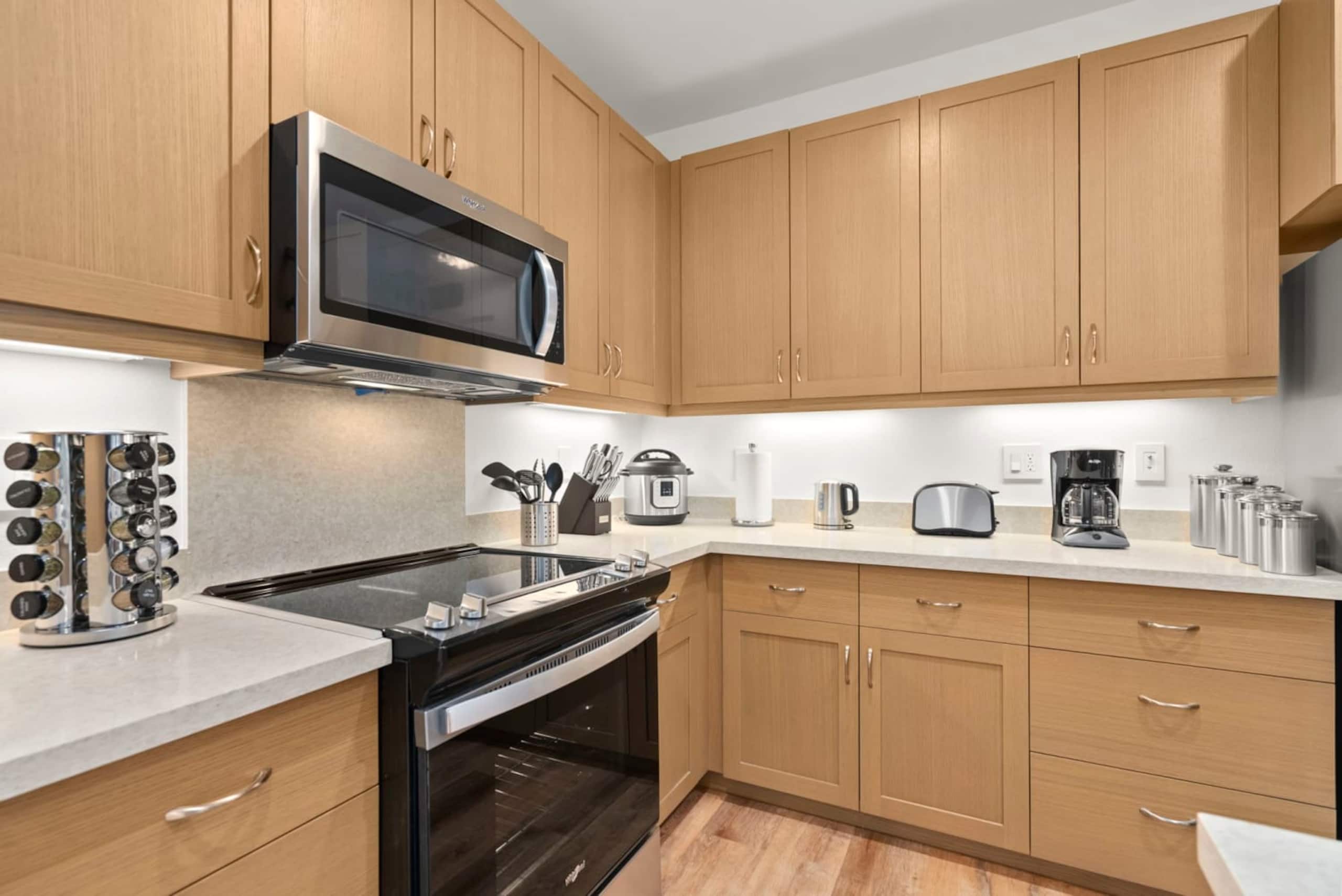 Home in Waianae · ★4.92 · 4 bedrooms · 5 beds · 2.5 private baths - Image 30