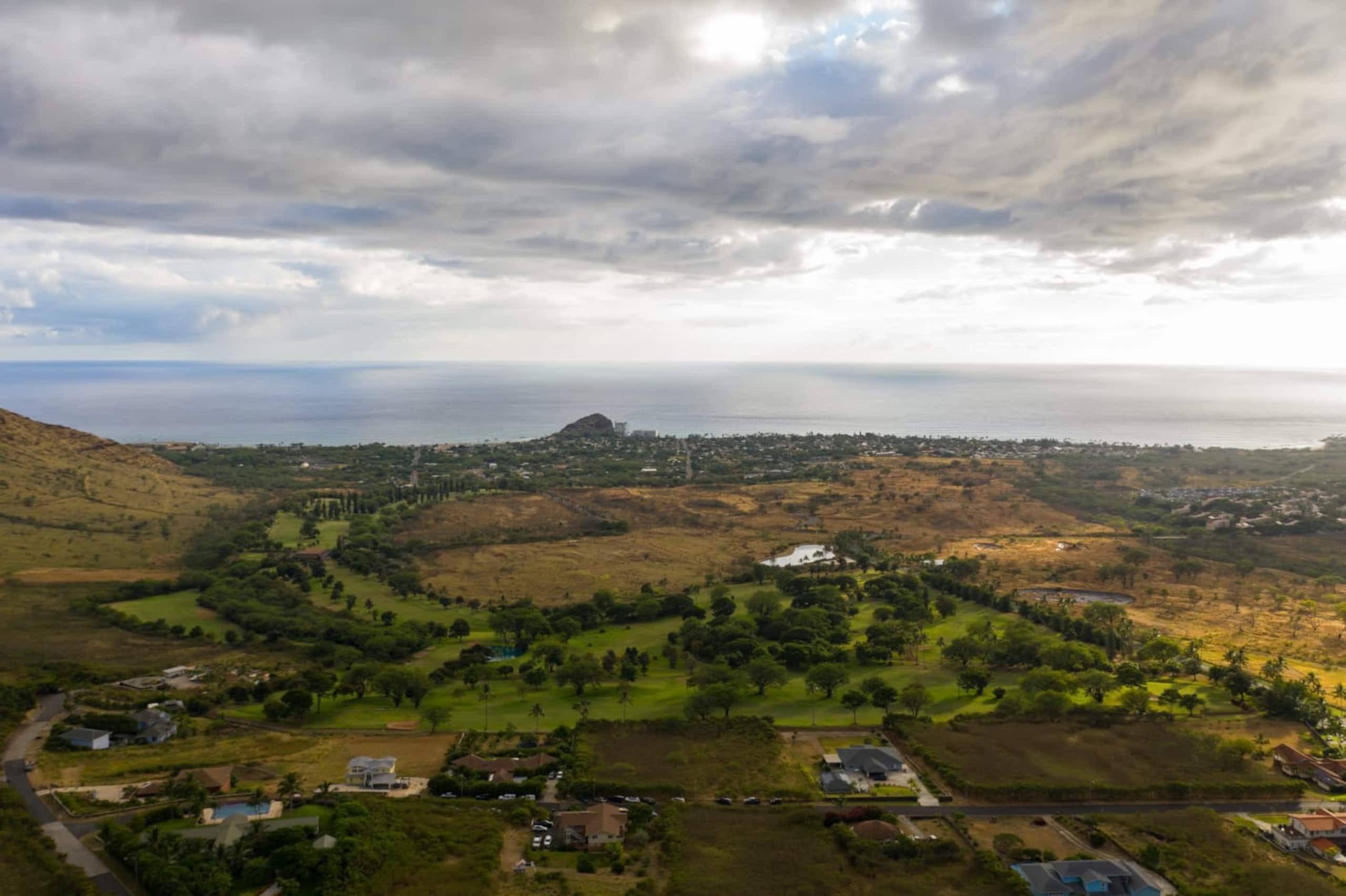 Home in Waianae · ★4.92 · 4 bedrooms · 5 beds · 2.5 private baths - Image 64