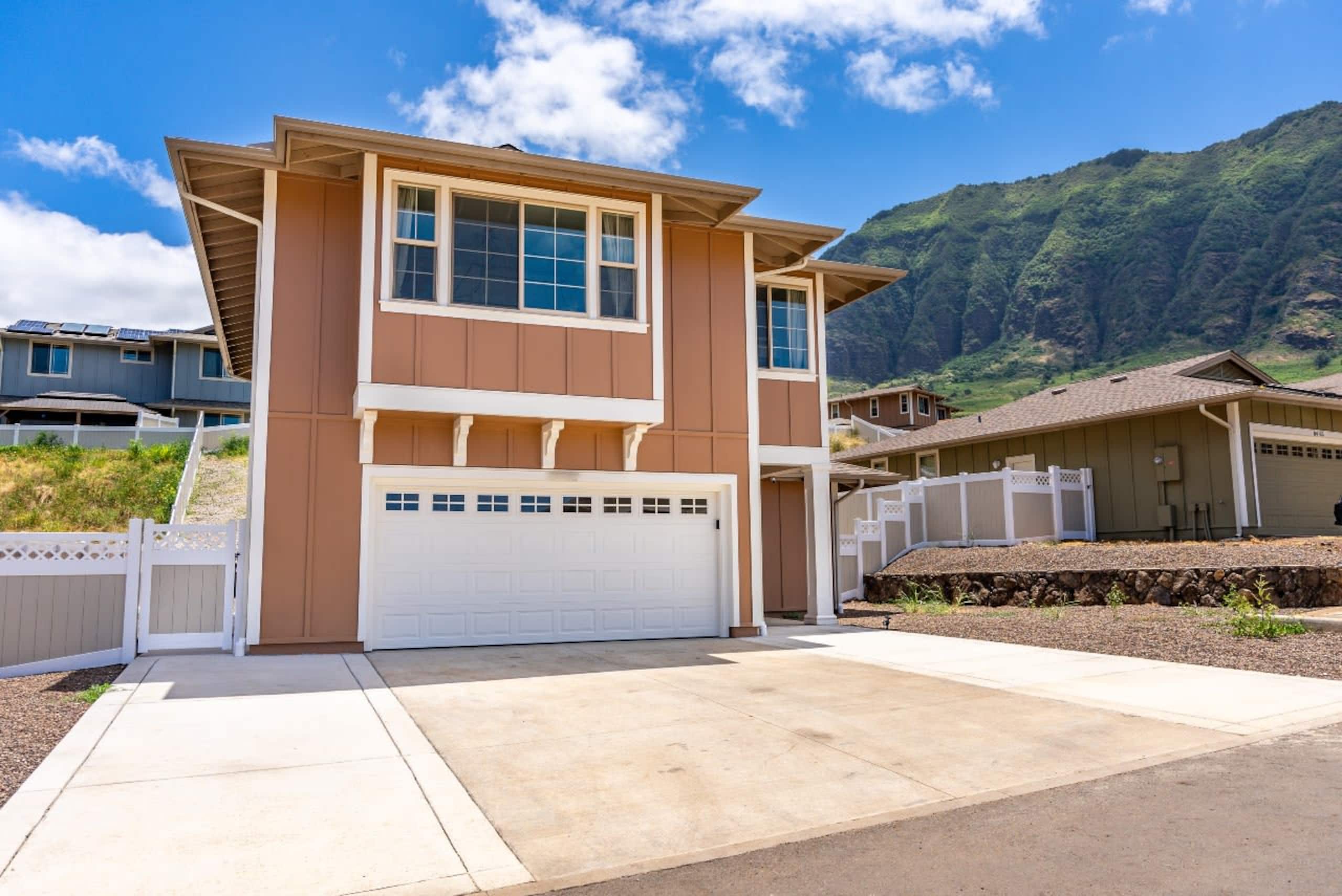 Home in Waianae · ★4.92 · 4 bedrooms · 5 beds · 2.5 private baths - Image 45