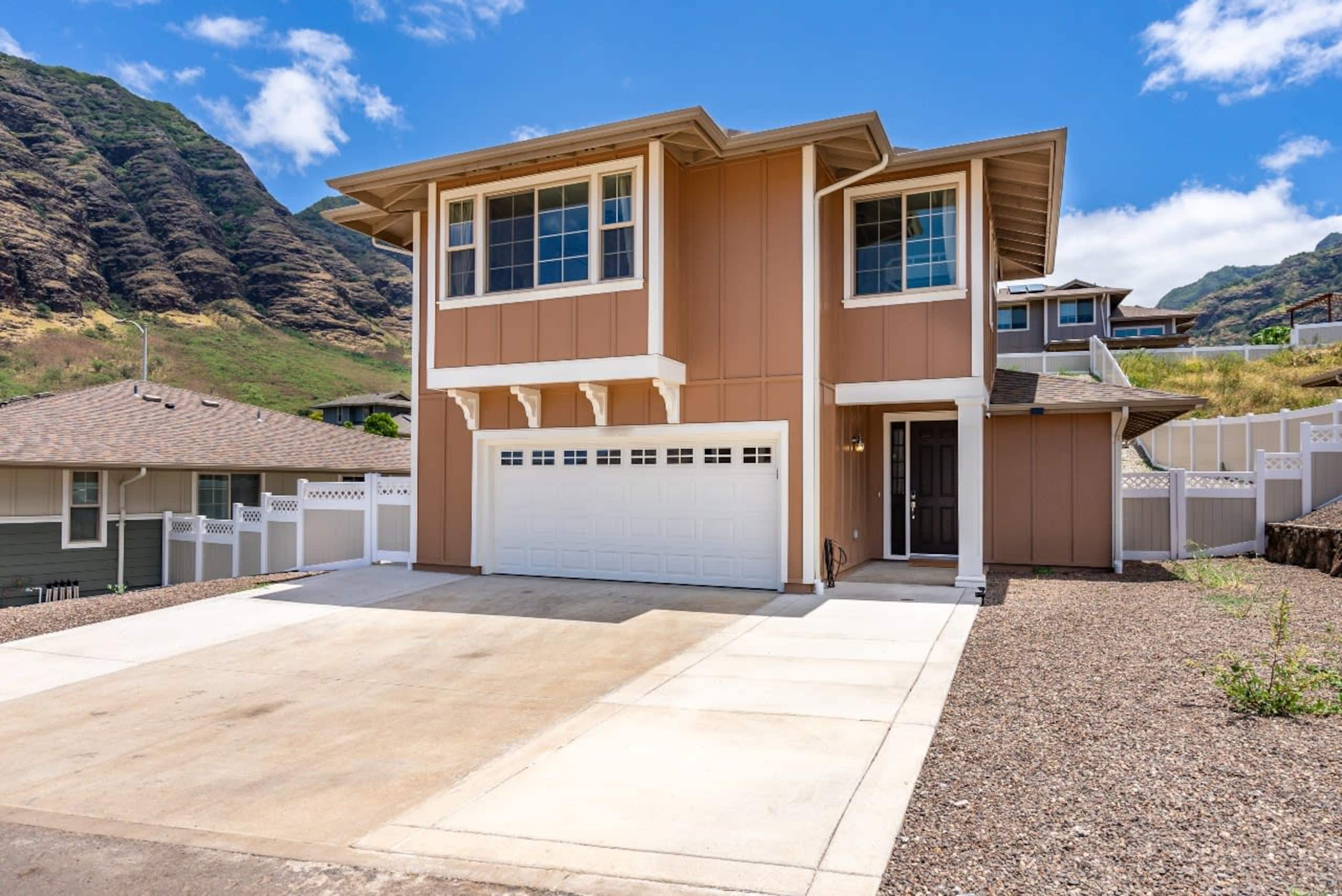Home in Waianae · ★4.92 · 4 bedrooms · 5 beds · 2.5 private baths - Image 48