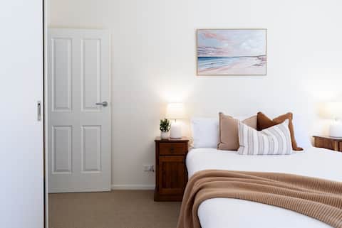 On the Beach & Golf Course Minutes from MTB Trails