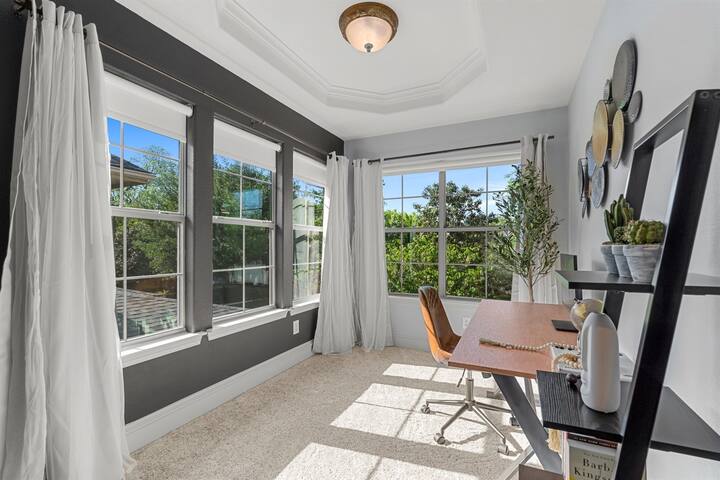 Luxury Dallas Home | Game Room | Fire Pit gallery image 5