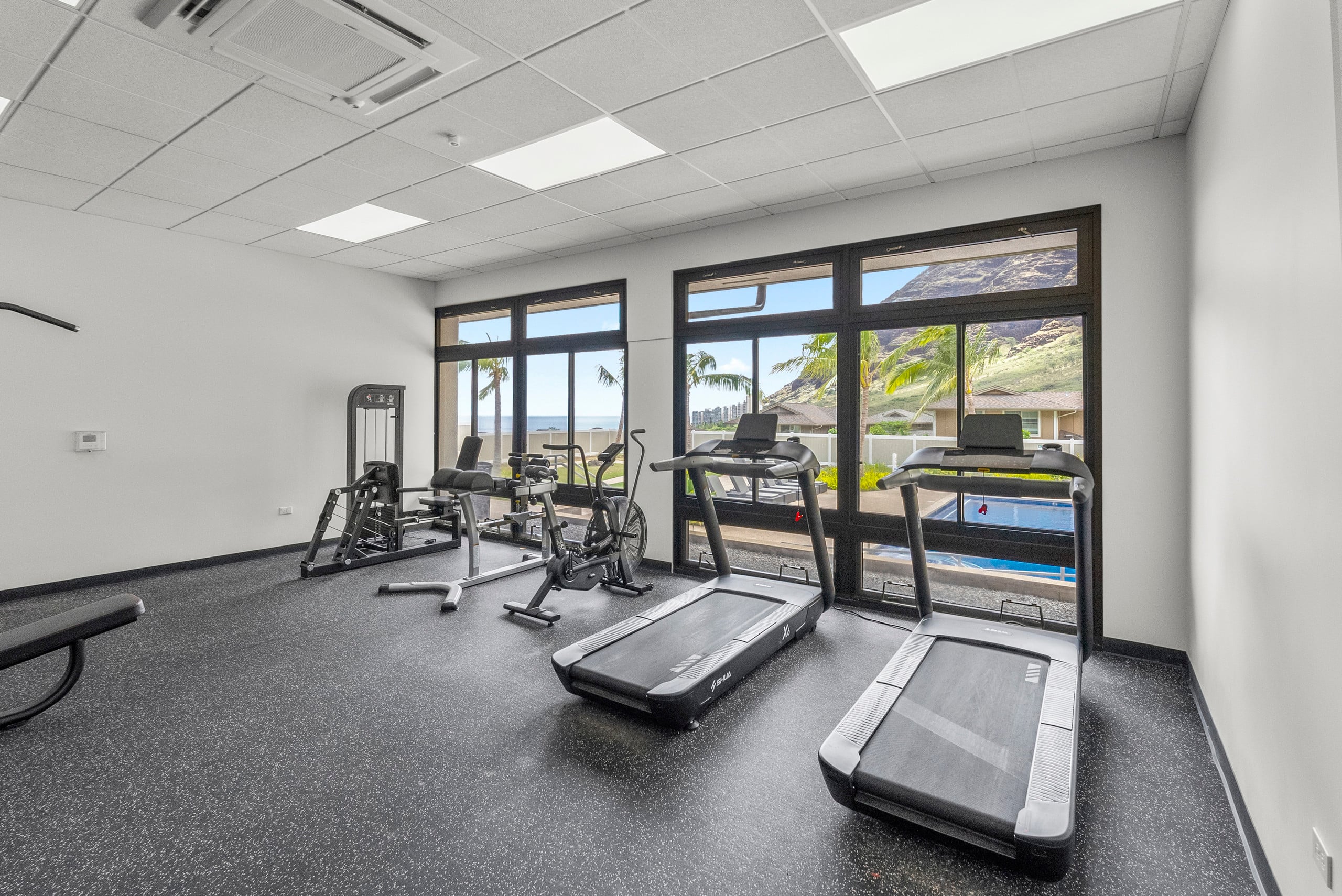 Home in Waianae · ★4.93 · 3 bedrooms · 5 beds · 2.5 private baths - Image 56