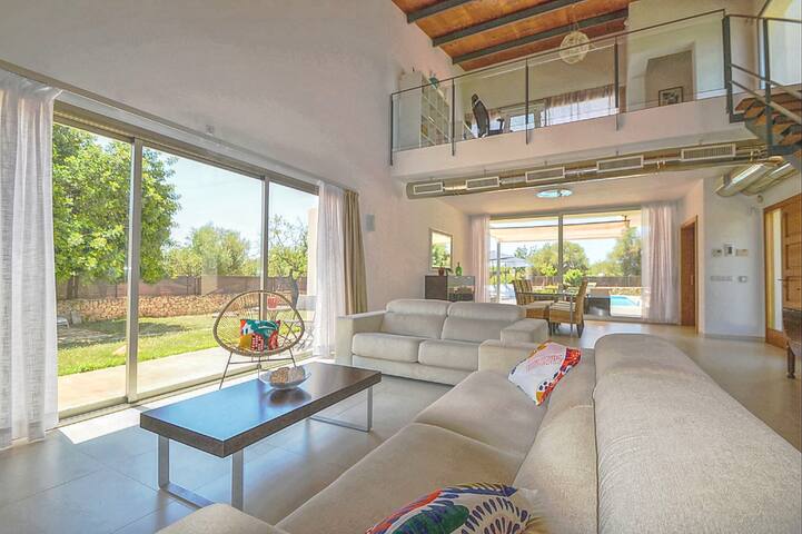 Caleu gallery image 4