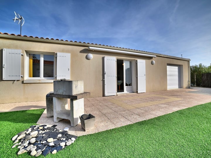 Le Riveau By Interhome - Île d'Oléron
