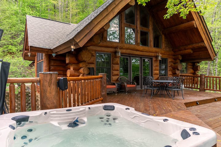 Buffalo Creek Lodge - Private Home On 12 Acres. - West Jefferson, NC