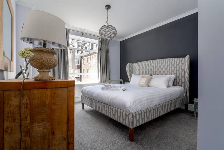 GuestReady Your Perfect London Retreat in the City gallery image 2