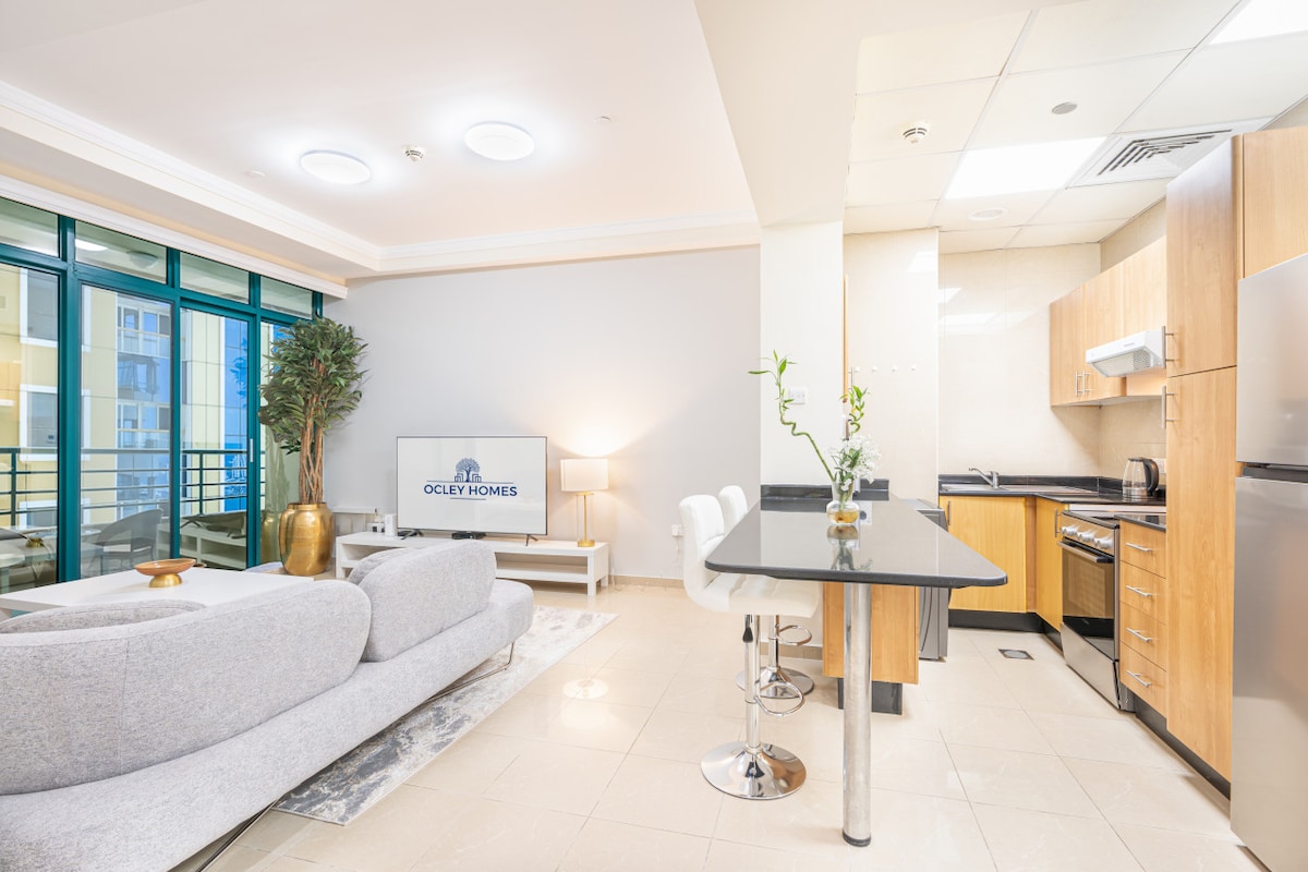 Successful Airbnb property: Spacious Home in the Heart of Marina in Al Sufouh Second