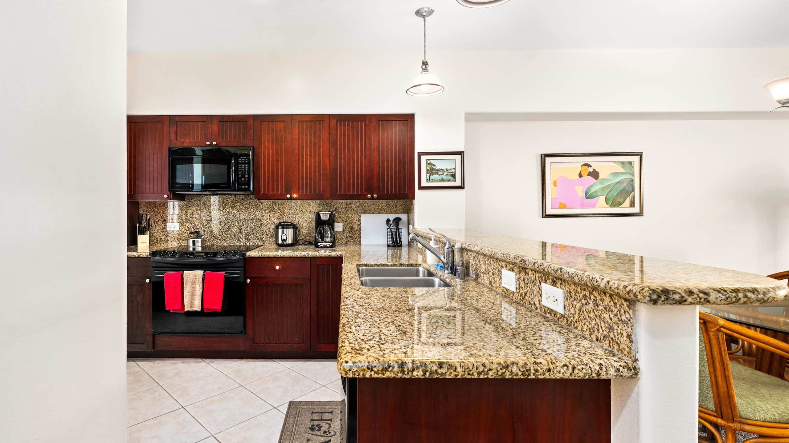 Condo in Waikoloa Village · ★4.89 · 2 bedrooms · 4 beds · 2 private baths - Image 11
