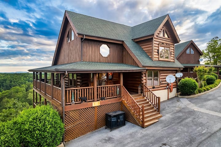 Cozy Lodge|gameroom|pools & Mini Golf|hot Tub