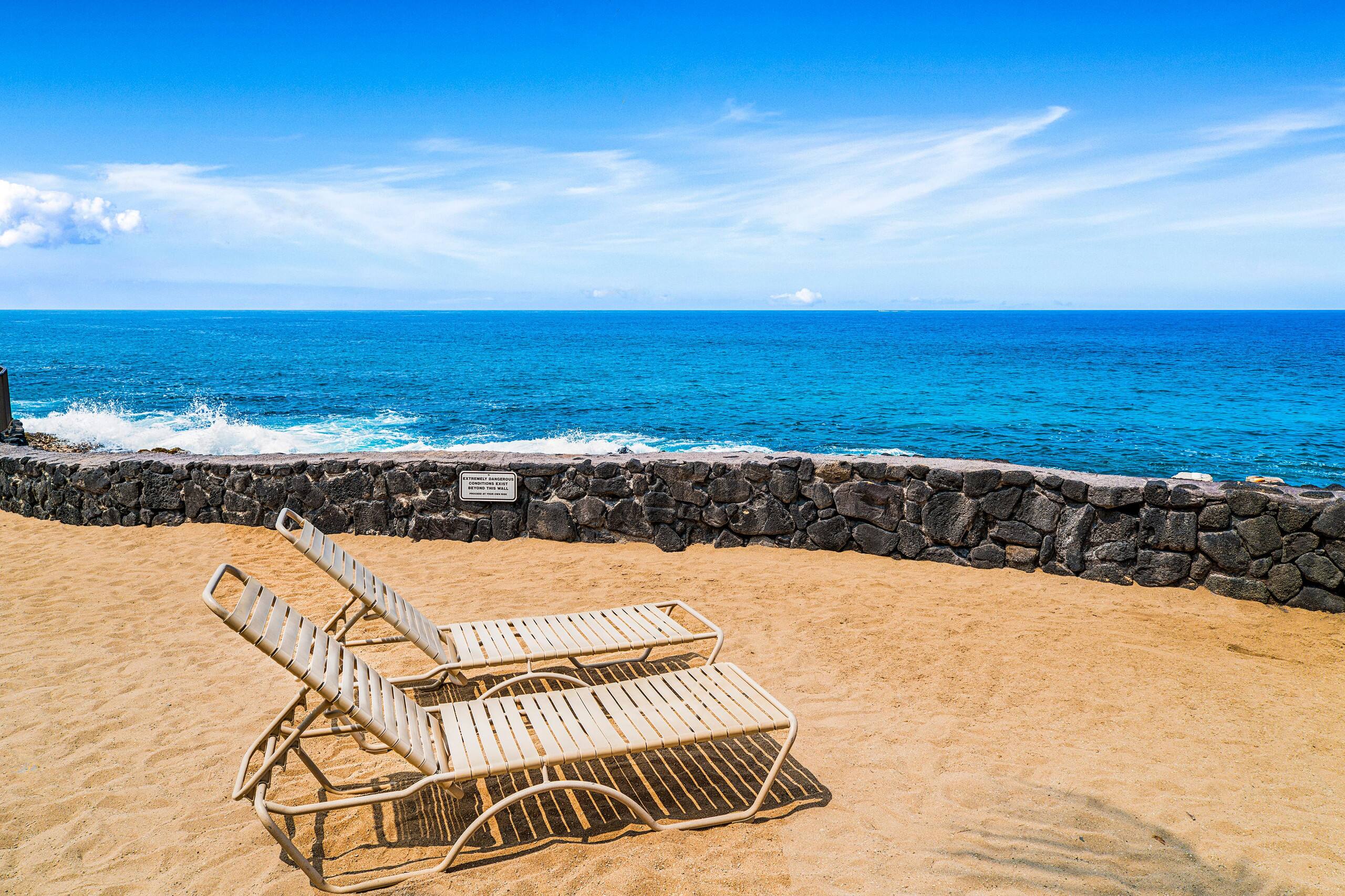 Condo in Kailua-Kona · ★4.8 · 1 bedroom · 2 beds · 1.5 private baths - Image 34