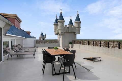 Grand Castle Penthouse—3 Levels of Luxury & Views