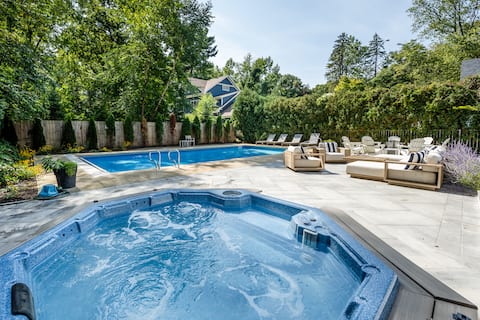 Union Pier Home With Private Pool and Hot Tub!