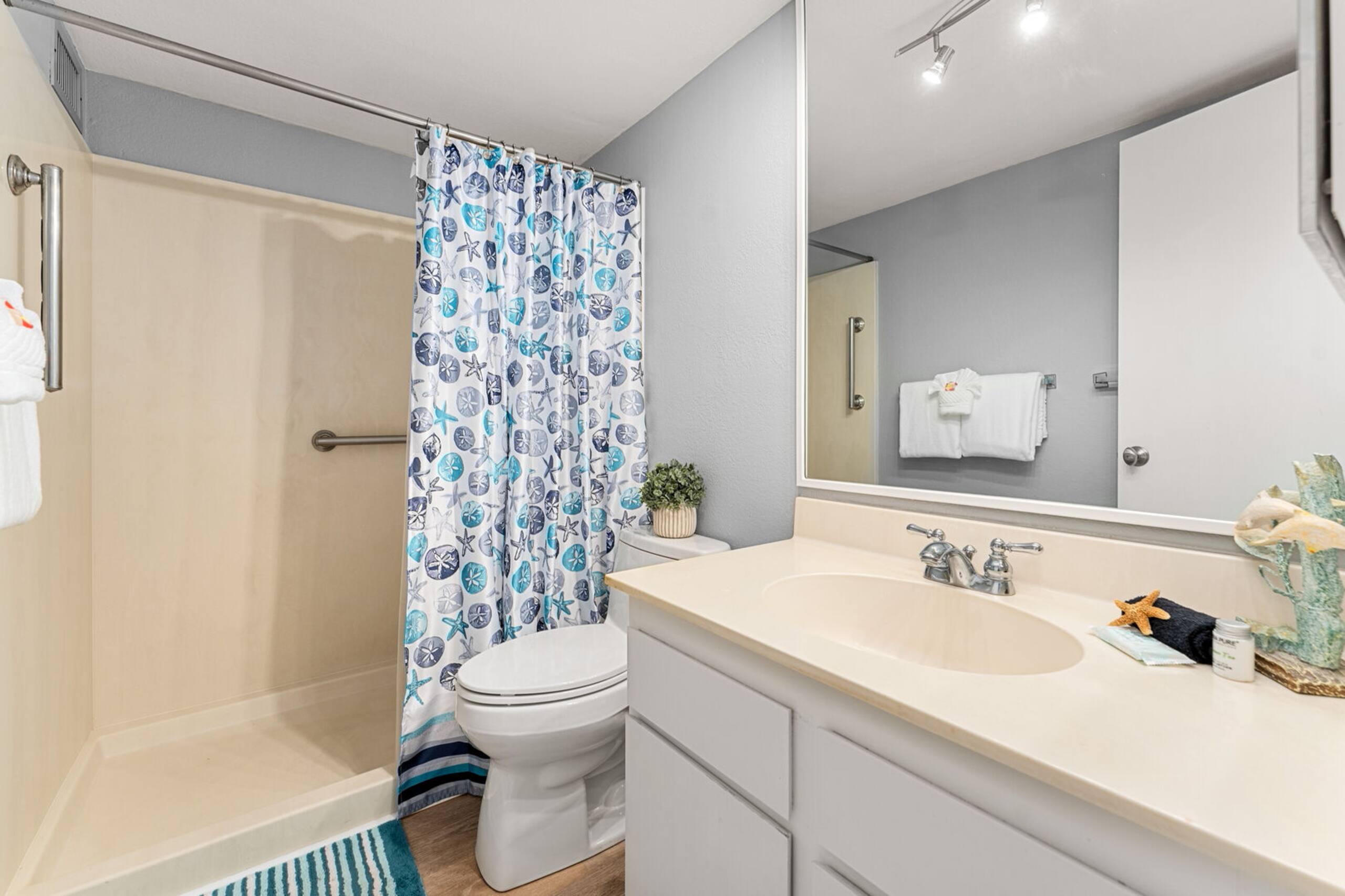 Condo in Kihei · ★4.8 · 2 bedrooms · 4 beds · 2 baths - Image 21