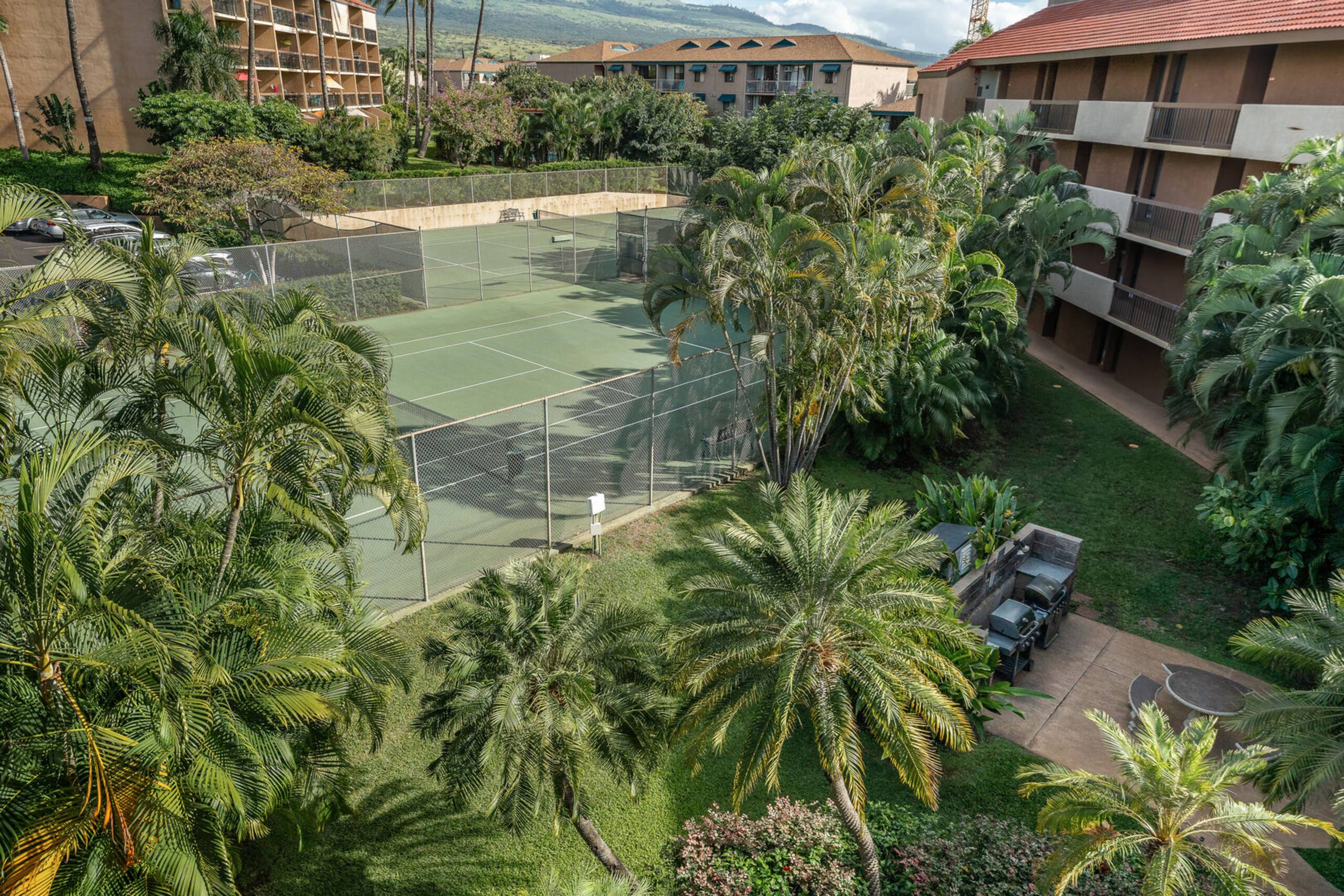 Condo in Kihei · ★4.8 · 2 bedrooms · 4 beds · 2 baths - Image 43