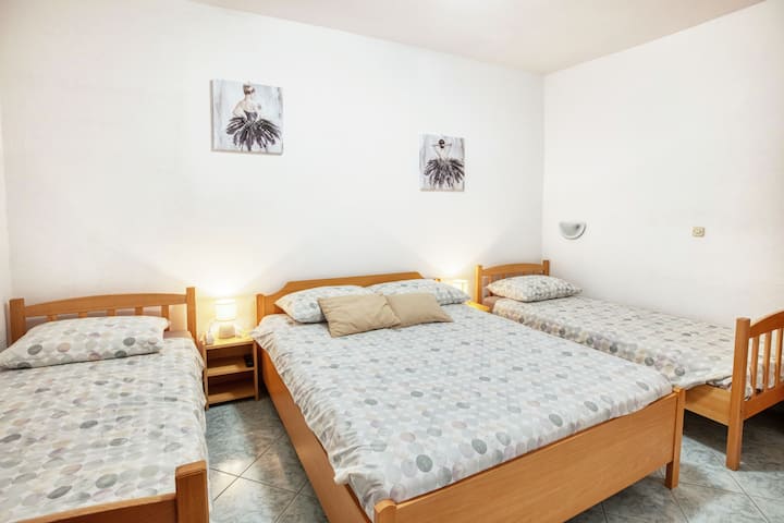 Dormitorio 2, superficie: 15 m²