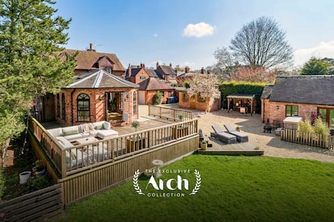 Escape & Unwind in the Countryside | The Croft