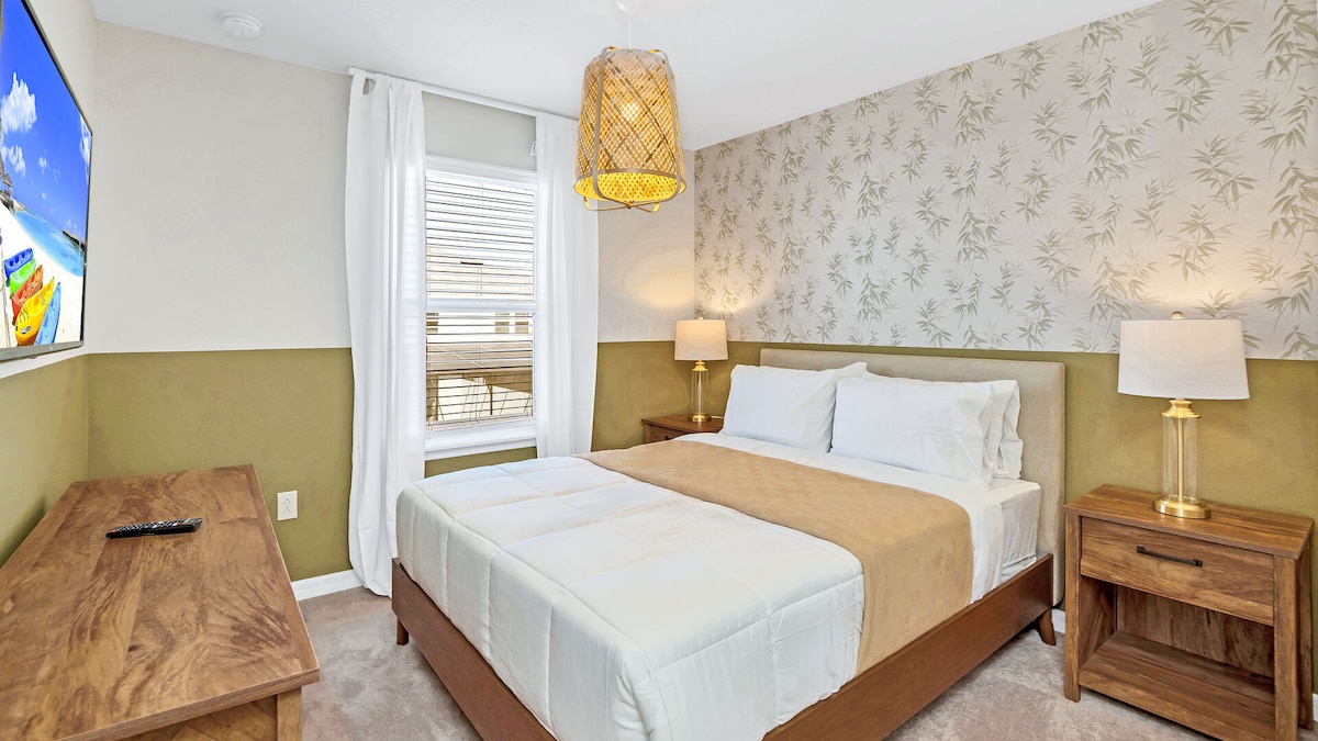 เพลิดเพลินกับการนอนหลับอย่างมีความสุขในห้องนอนที่หรูหราของเราซึ่งออกแบบมาเพื่อความสะดวกสบายสูงสุดของคุณ