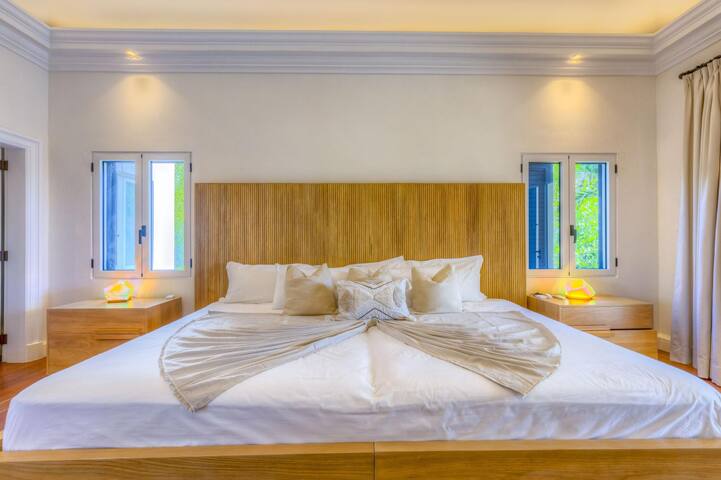 Villa Serenity – Breathtaking Retreat