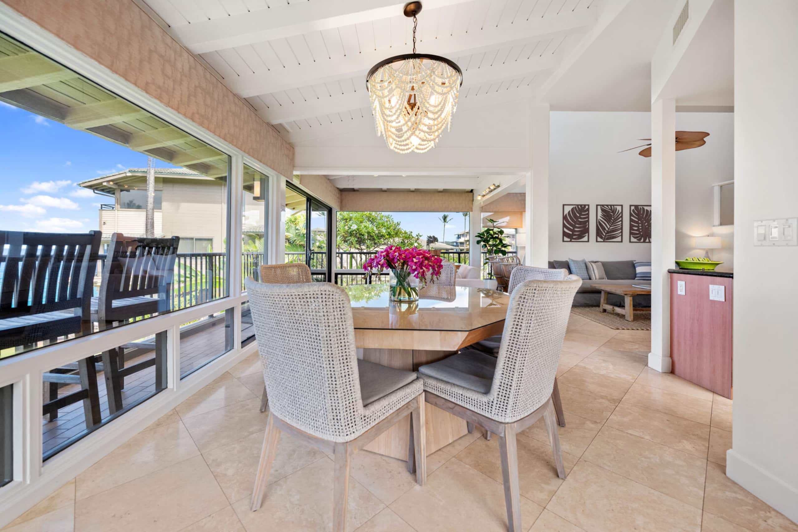 Condo in Lahaina · ★4.81 · 2 bedrooms · 3 beds · 3 baths - Image 16