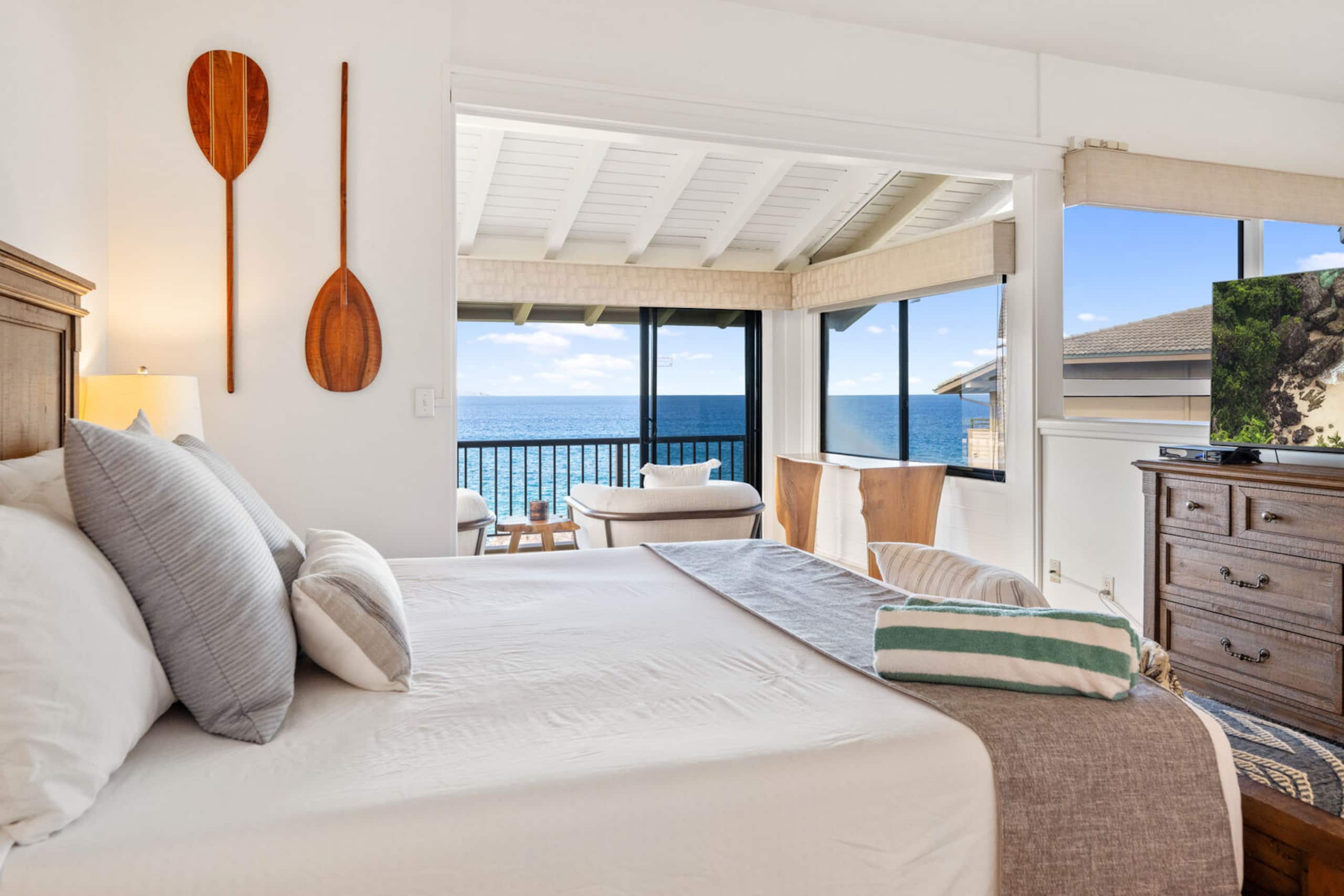 Condo in Lahaina · ★4.81 · 2 bedrooms · 3 beds · 3 baths - Image 28