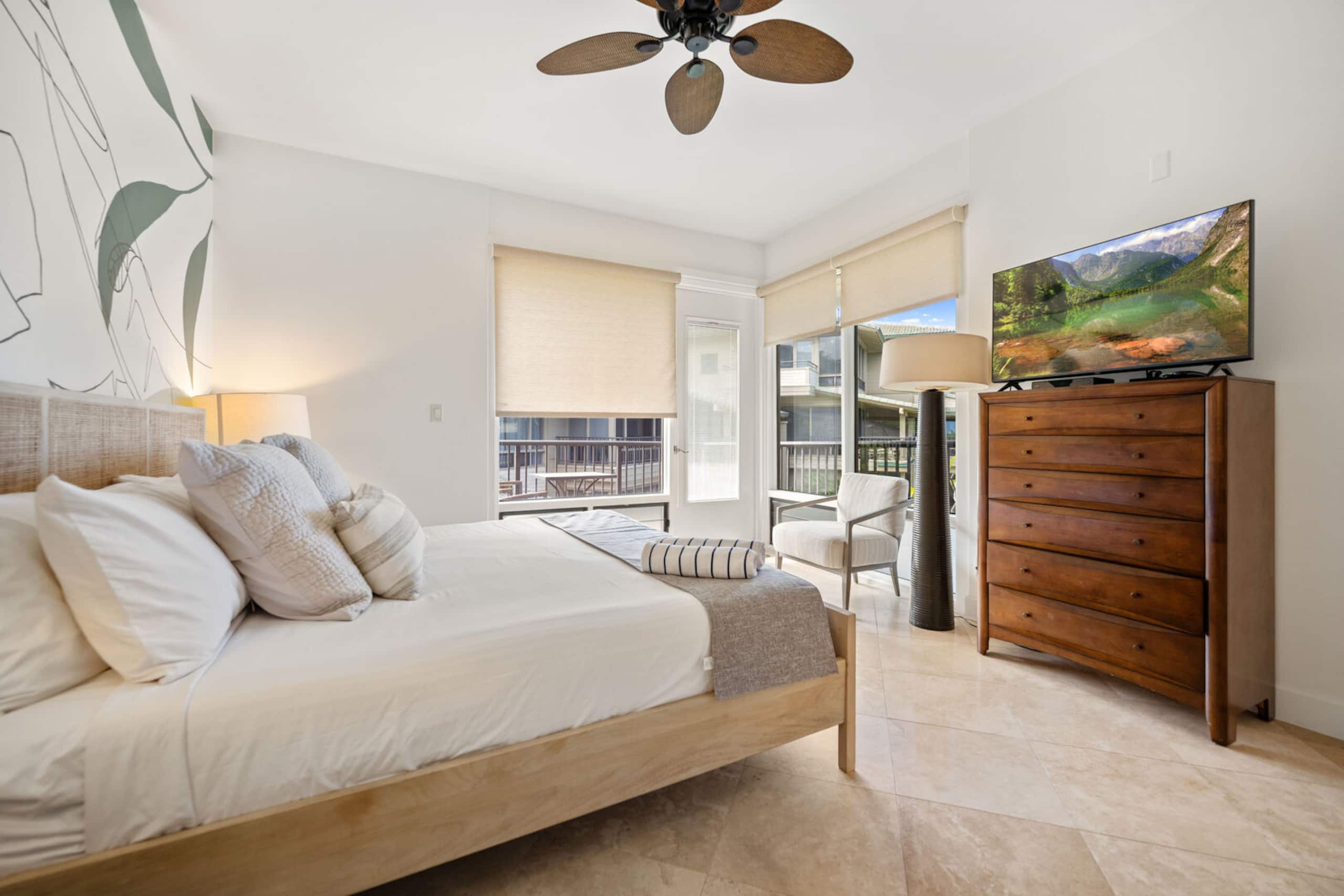 Condo in Lahaina · ★4.81 · 2 bedrooms · 3 beds · 3 baths - Image 22