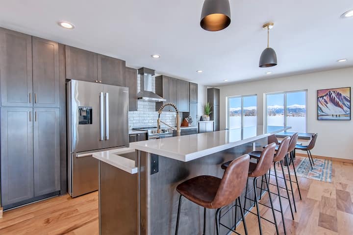 Ski Grand Targhee, Hot Tub and Teton Views