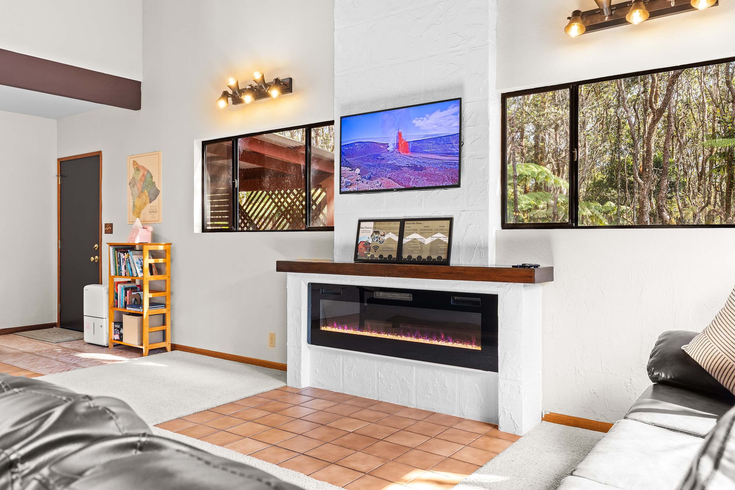 Home in Volcano · ★4.95 · 5 bedrooms · 7 beds · 3 private baths - Image 6