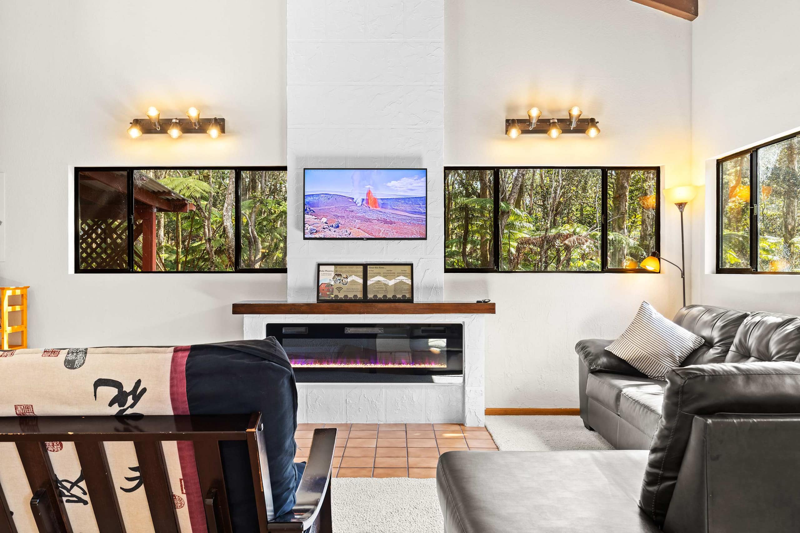 Home in Volcano · ★4.95 · 5 bedrooms · 7 beds · 3 private baths - Image 7