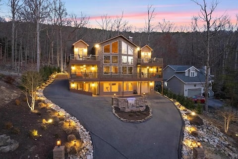 Luxury Retreat | Hot Tub, Theater, Stunning Patio