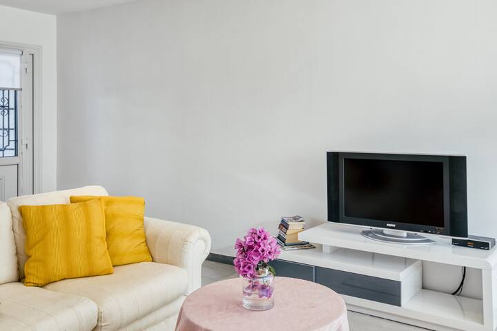 Vila Empuriabrava en centro gallery image 5