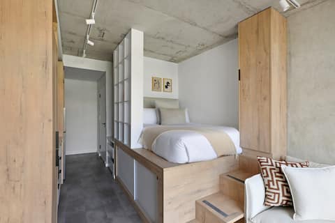 Beautifully Designed Studio Close to Promenade