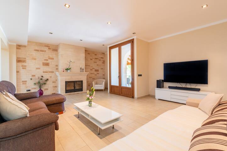 Finca Es Figueral gallery image 4