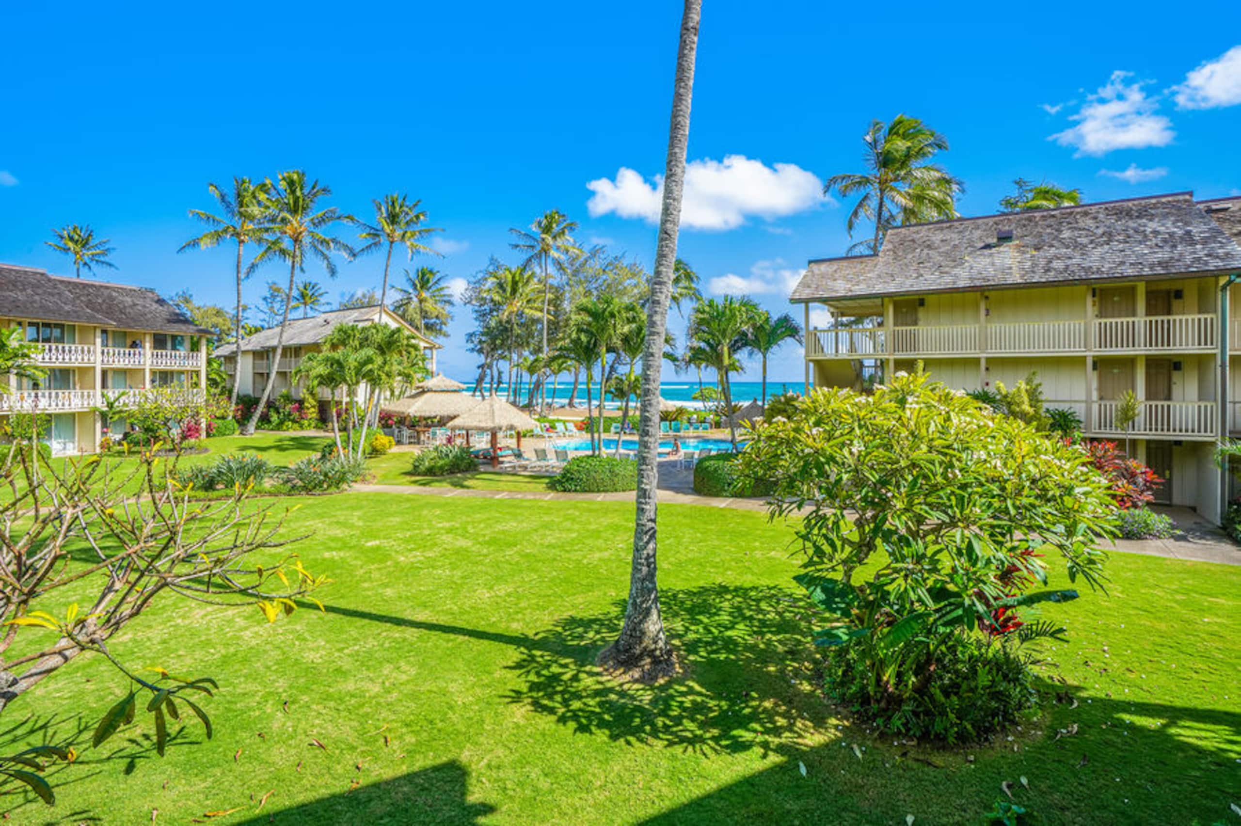 Condo in Kapaa · ★4.81 · 1 bedroom · 2 beds · 1 private bath - Image 3