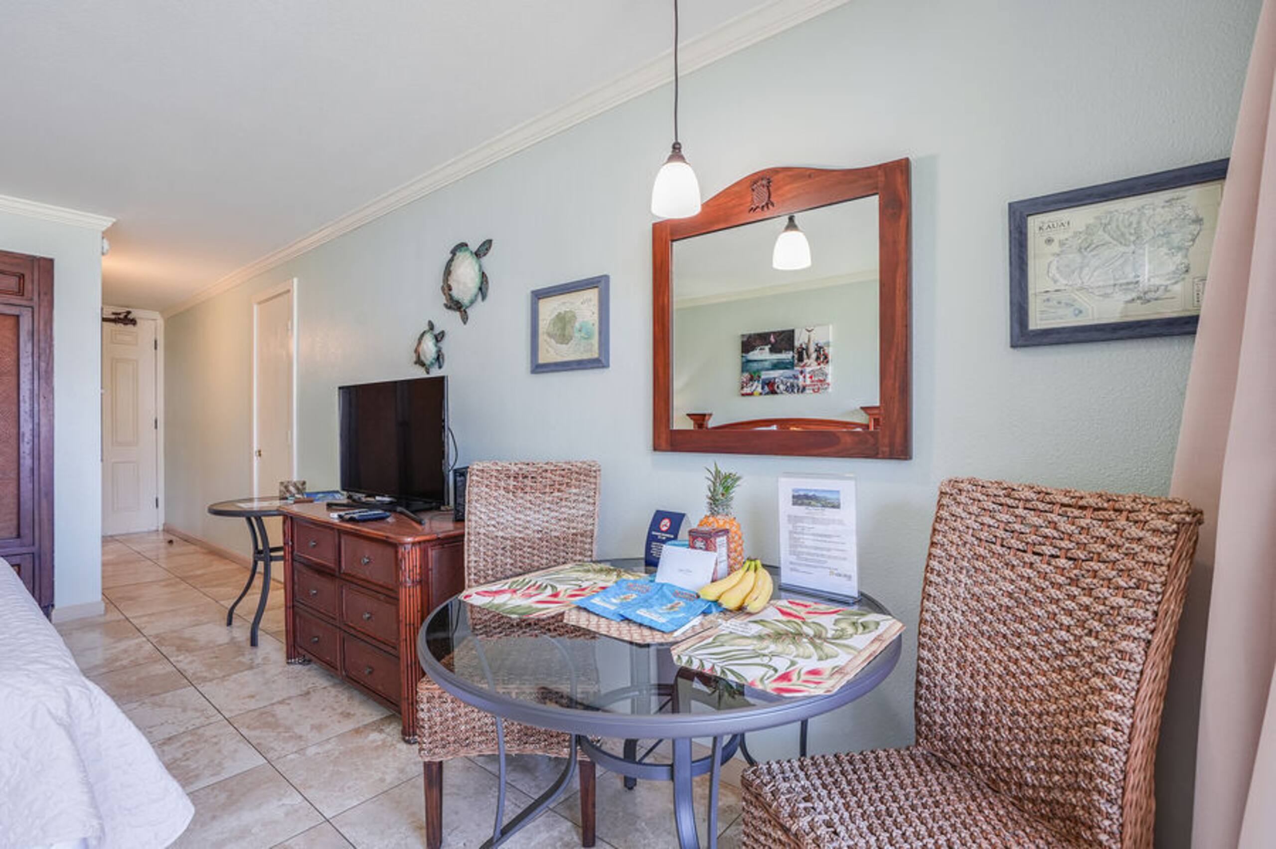Condo in Kapaa · ★4.81 · 1 bedroom · 2 beds · 1 private bath - Image 8