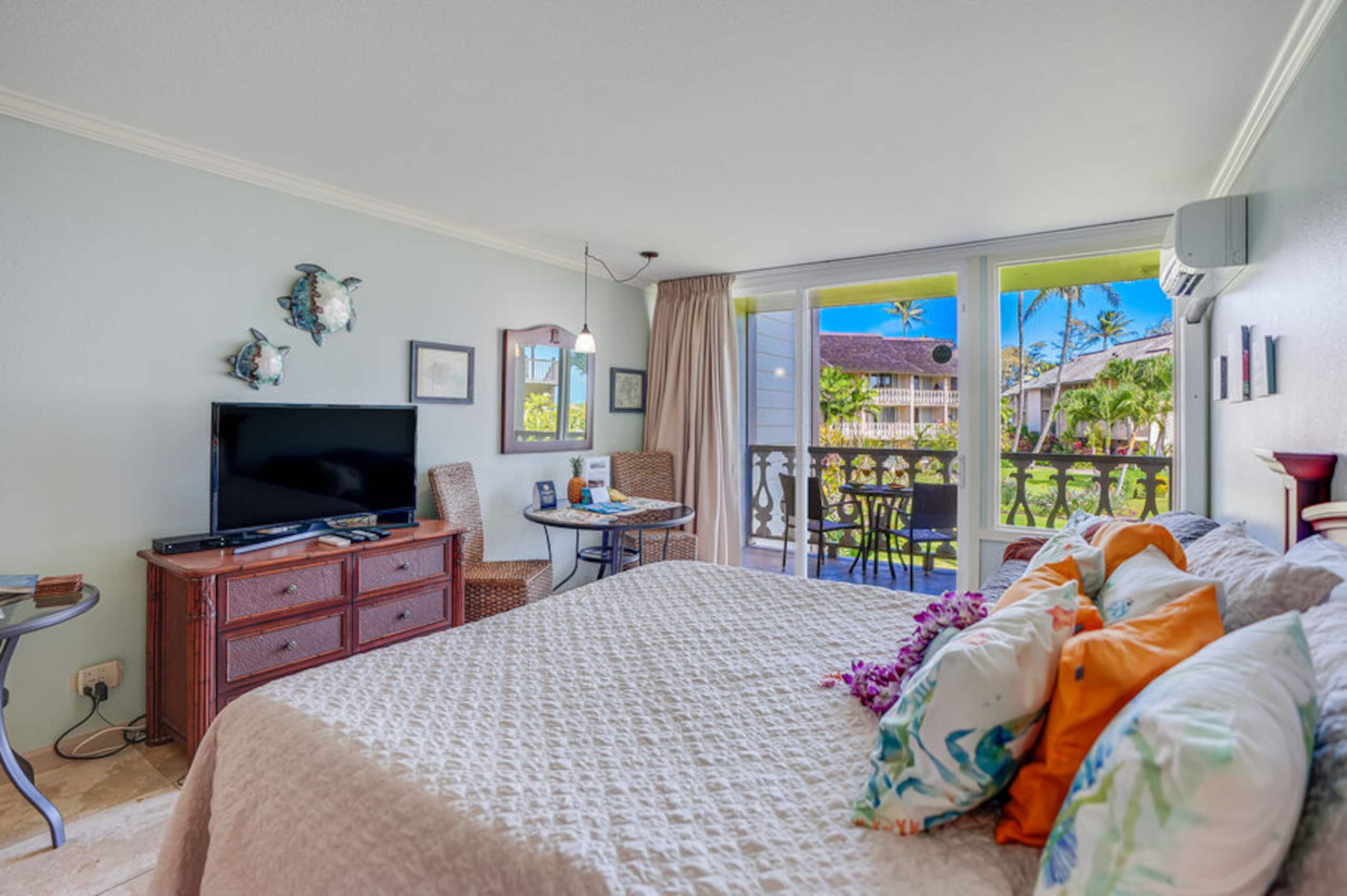 Condo in Kapaa · ★4.81 · 1 bedroom · 2 beds · 1 private bath - Image 1