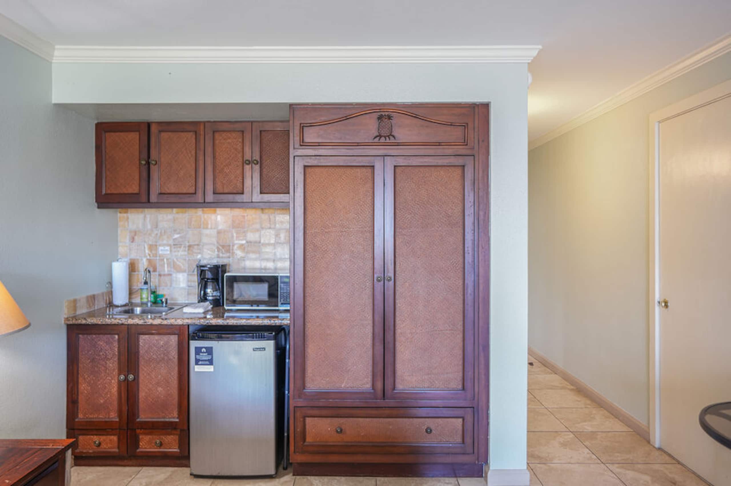 Condo in Kapaa · ★4.81 · 1 bedroom · 2 beds · 1 private bath - Image 7