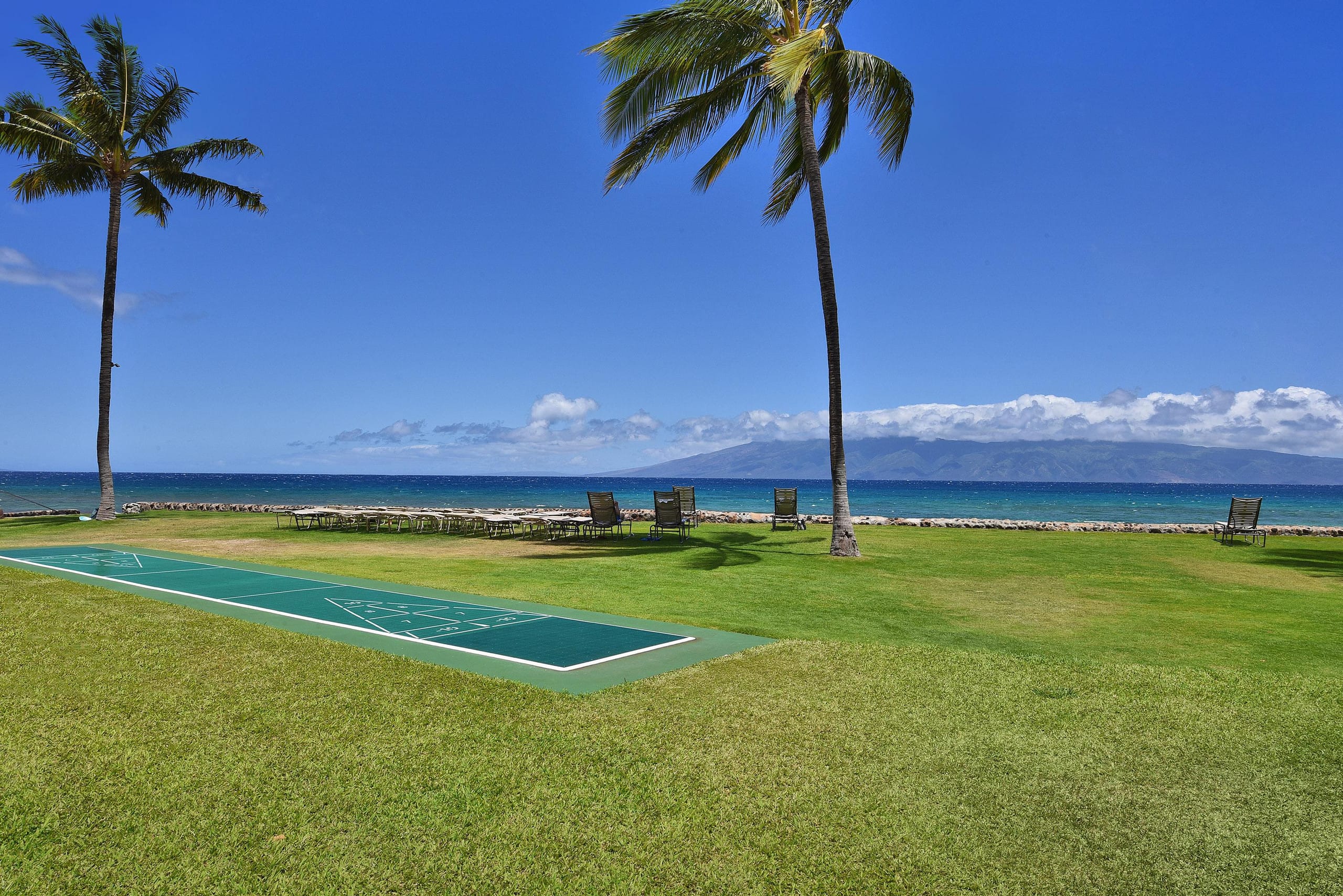 Condo in Lahaina · ★5.0 · 2 bedrooms · 4 beds · 2 baths - Image 56