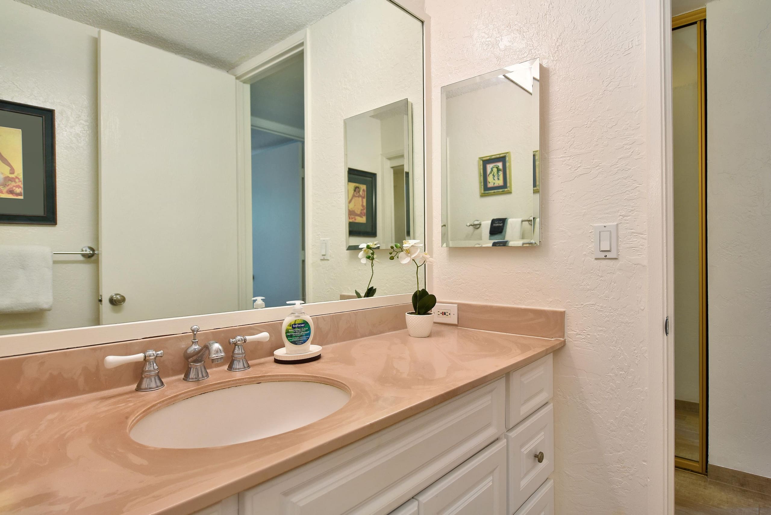 Condo in Lahaina · ★5.0 · 2 bedrooms · 4 beds · 2 baths - Image 18