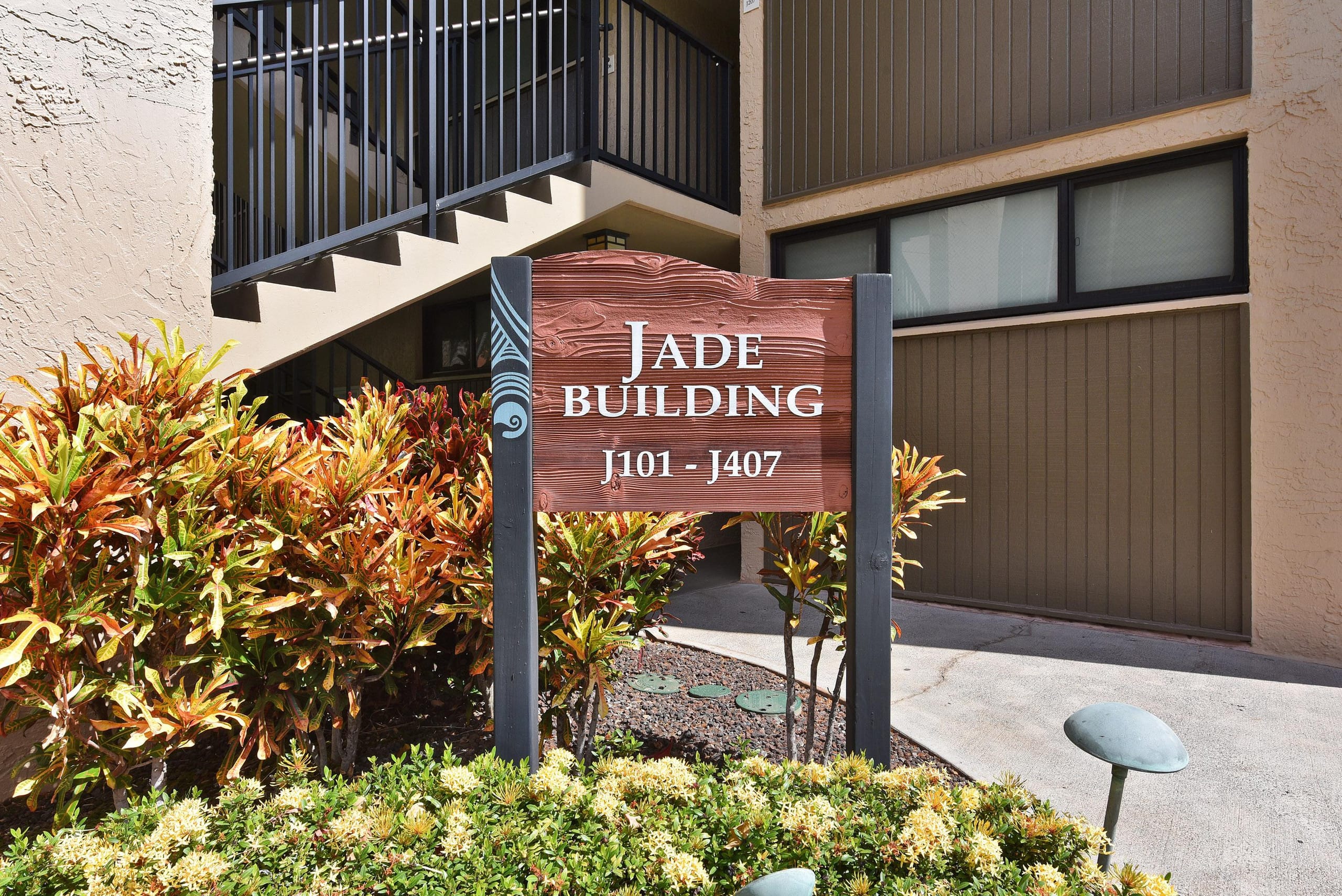 Condo in Lahaina · ★5.0 · 2 bedrooms · 4 beds · 2 baths - Image 30