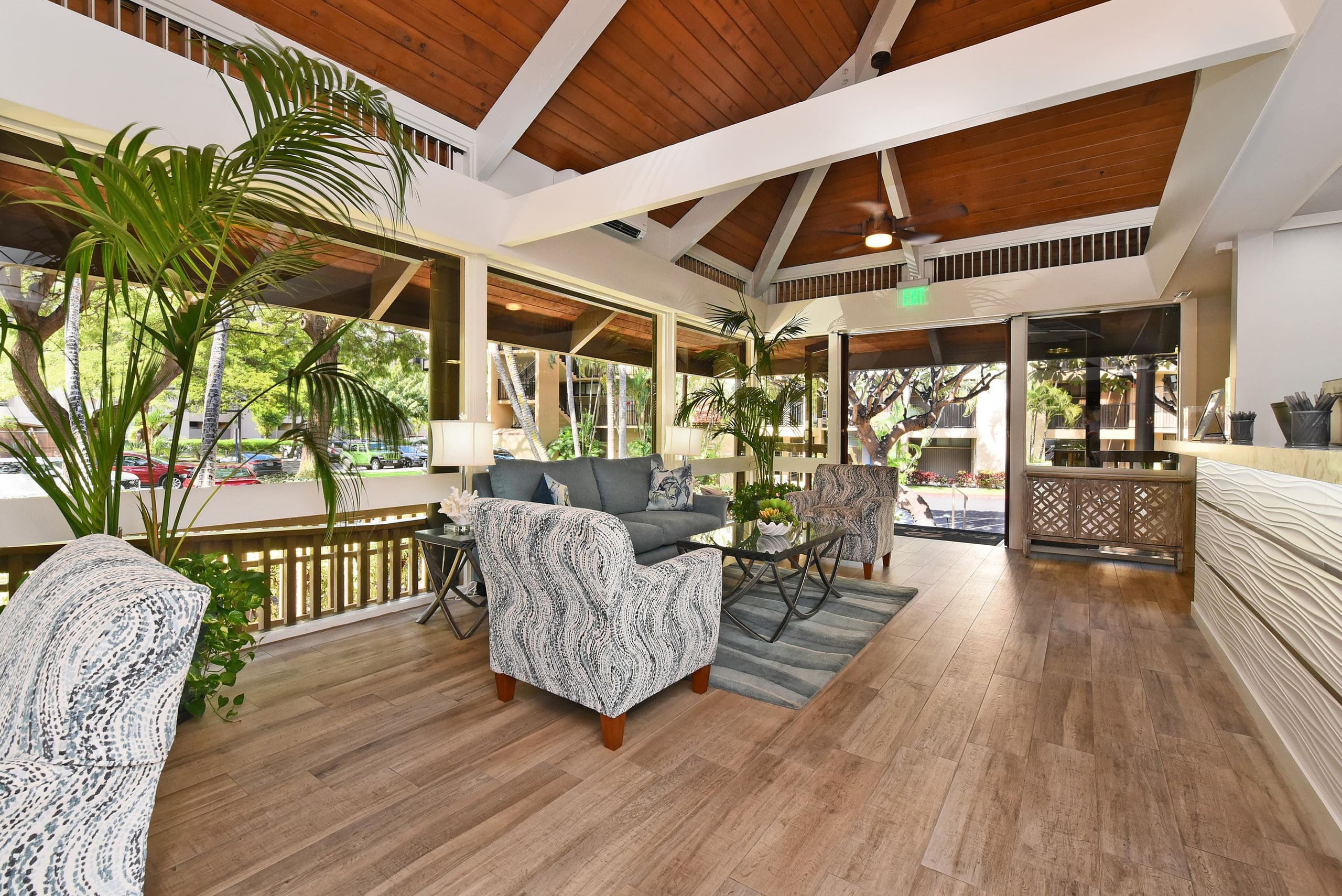 Condo in Lahaina · ★5.0 · 2 bedrooms · 4 beds · 2 baths - Image 53