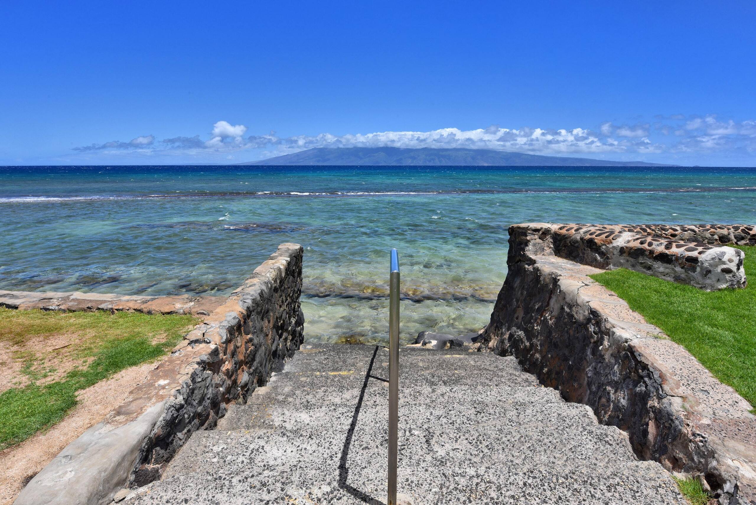 Condo in Lahaina · ★5.0 · 2 bedrooms · 4 beds · 2 baths - Image 45