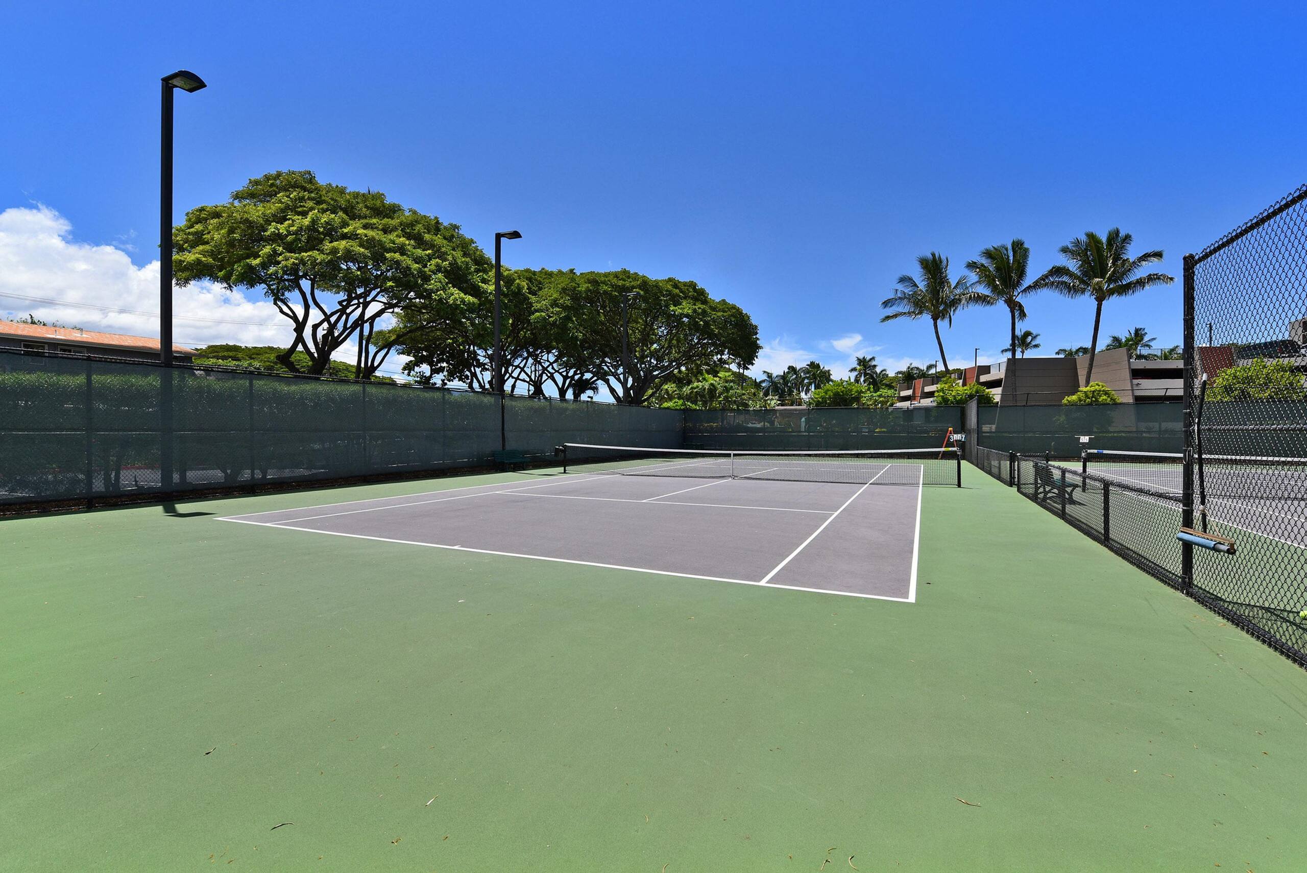 Condo in Lahaina · ★5.0 · 2 bedrooms · 4 beds · 2 baths - Image 46