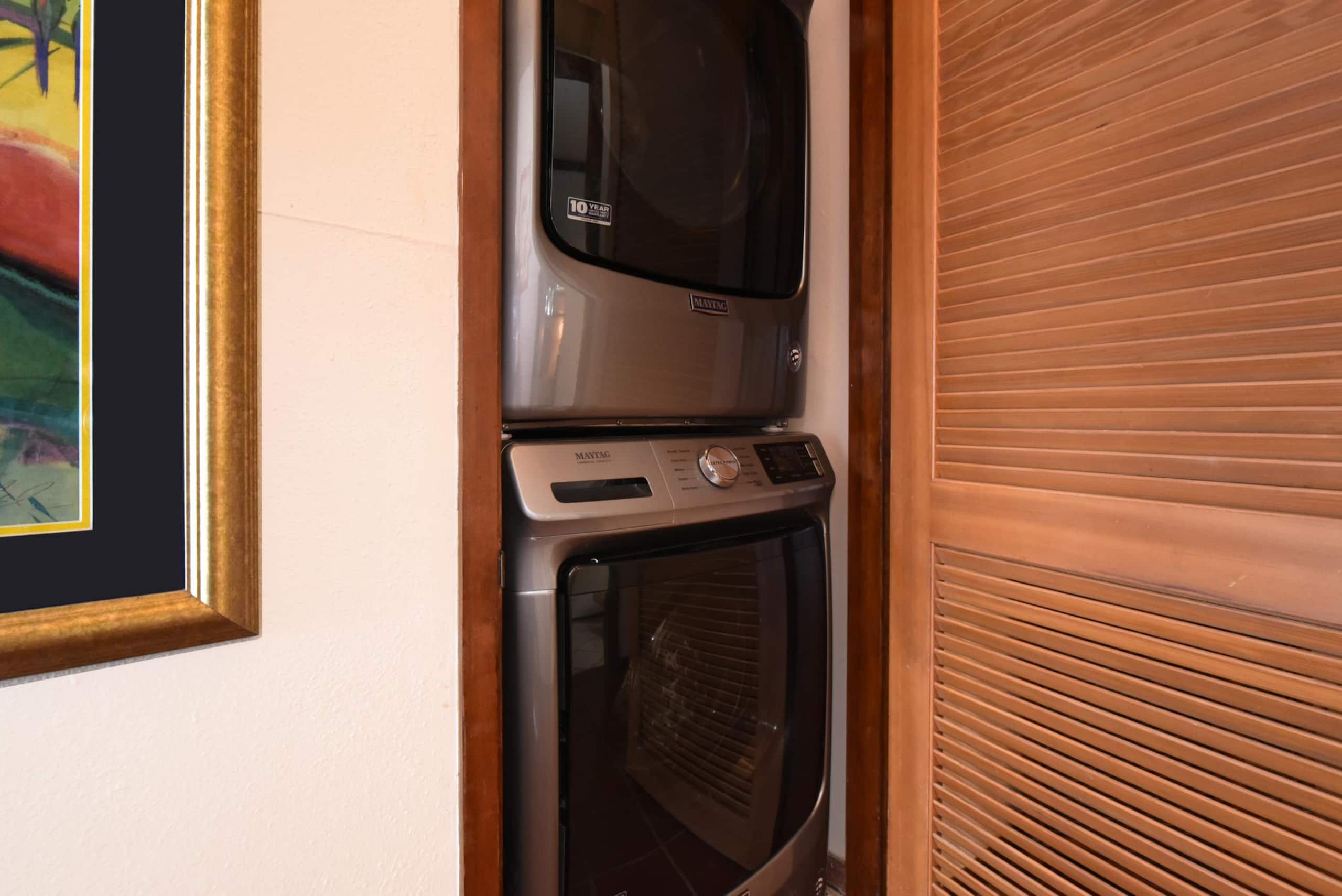 Condo in Lahaina · ★4.64 · 3 bedrooms · 6 beds · 3 baths - Image 10