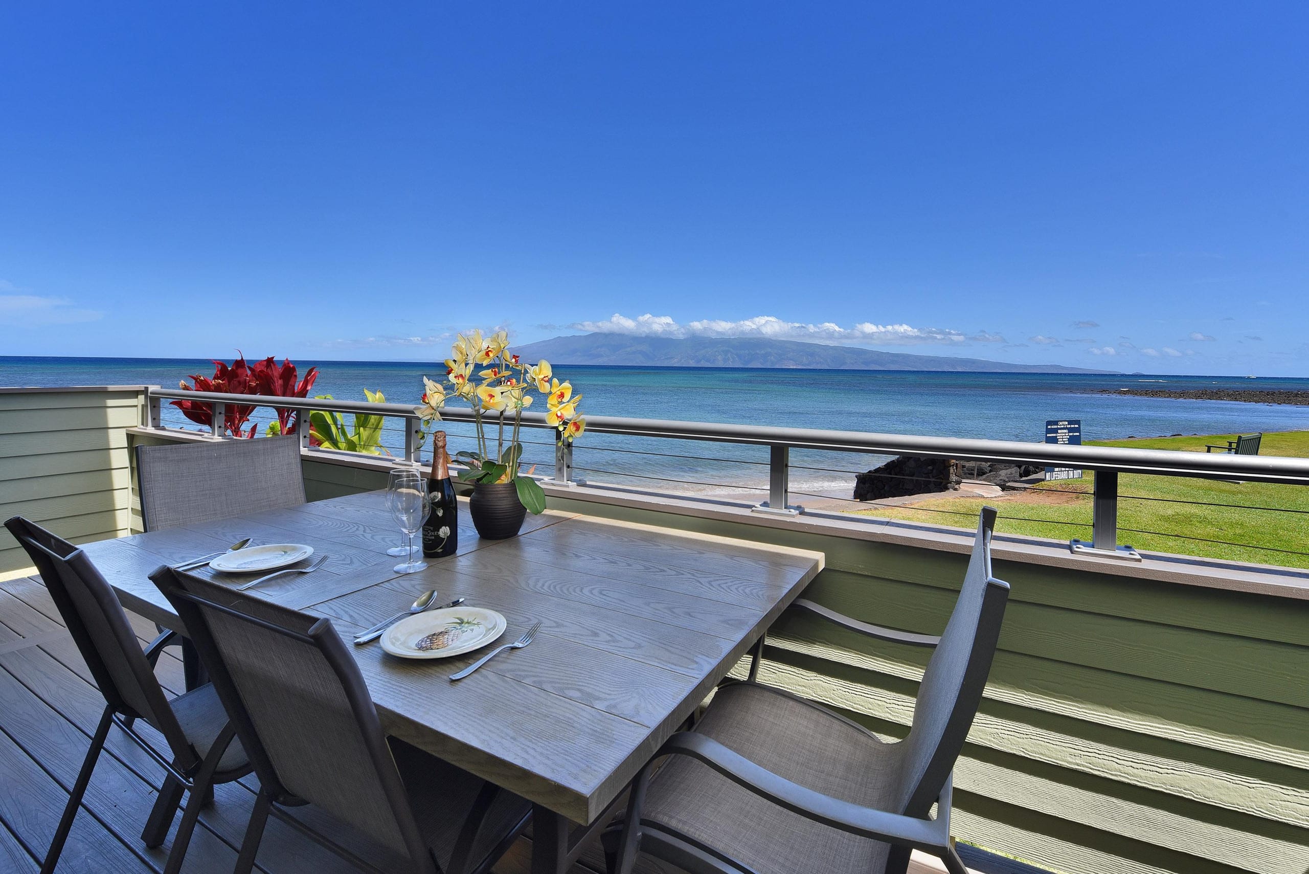 Condo in Lahaina · ★4.64 · 3 bedrooms · 6 beds · 3 baths - Image 28
