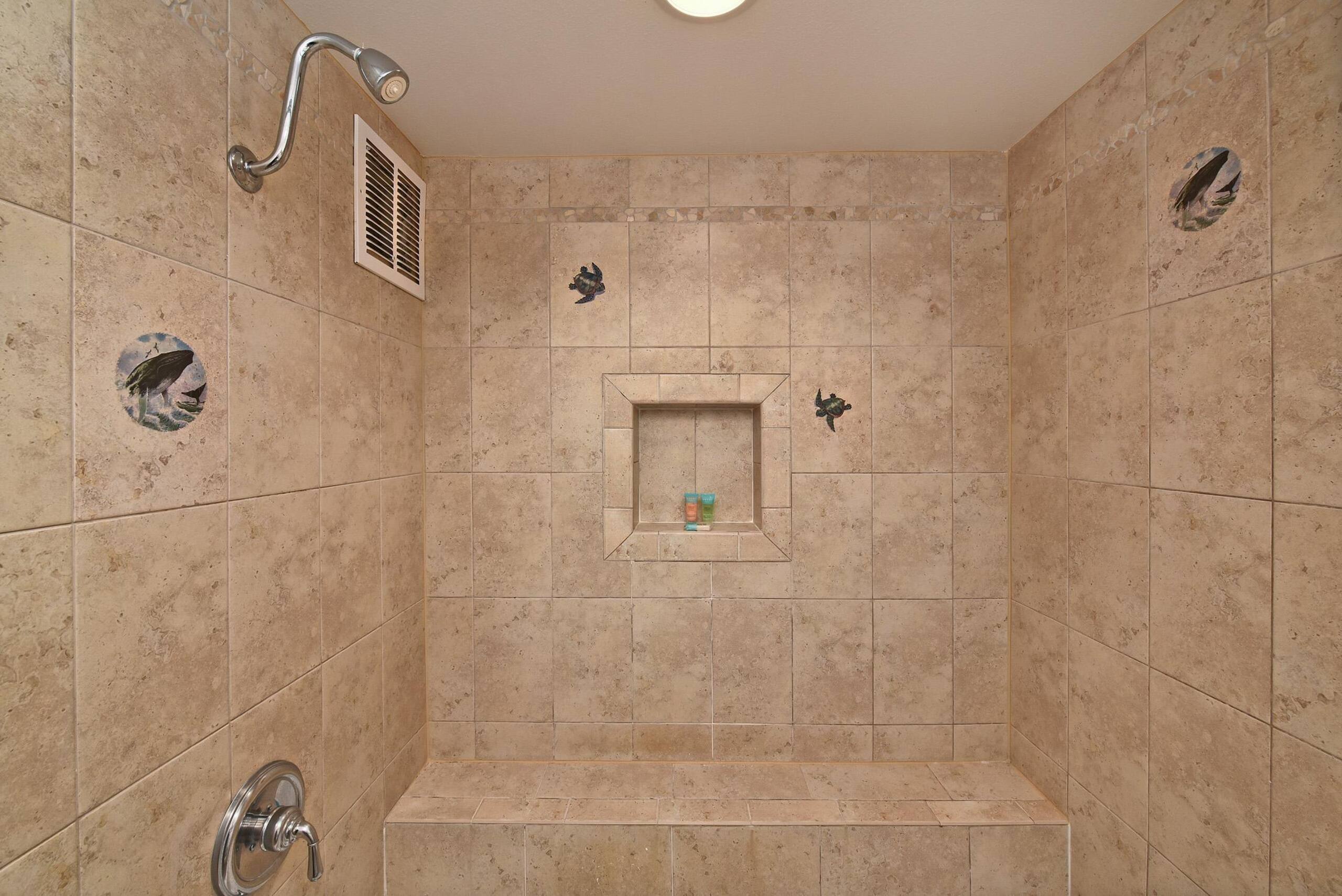 Condo in Lahaina · ★4.6 · 1 bedroom · 2 beds · 1 bath - Image 25